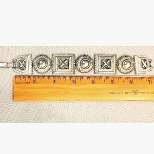 Vintage Monet 7" Silver Tone Bracelet.